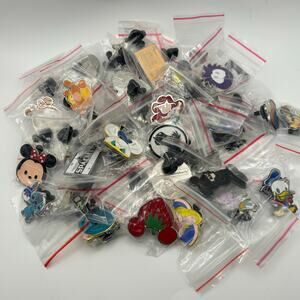 Assorted Disney Trading Pins 50pcs New No Duplicates